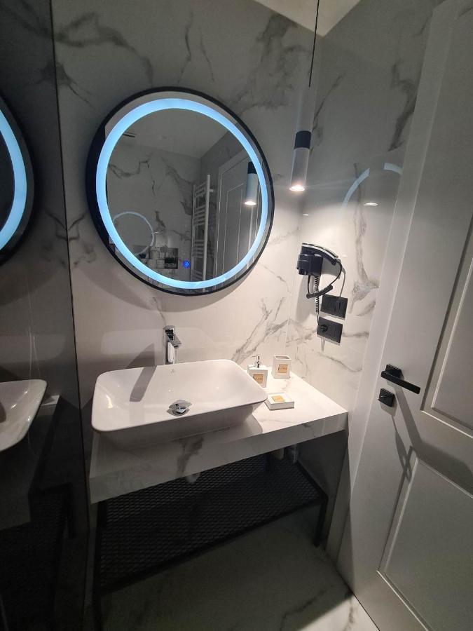 Grey Luxury Apartment Gjirokastër Eksteriør bilde